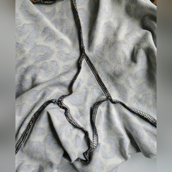 Terra & Sky Women's Plus Size Leopard Print Leggings Lightweight sz 0X, Stretch. - Picture 7 of 16